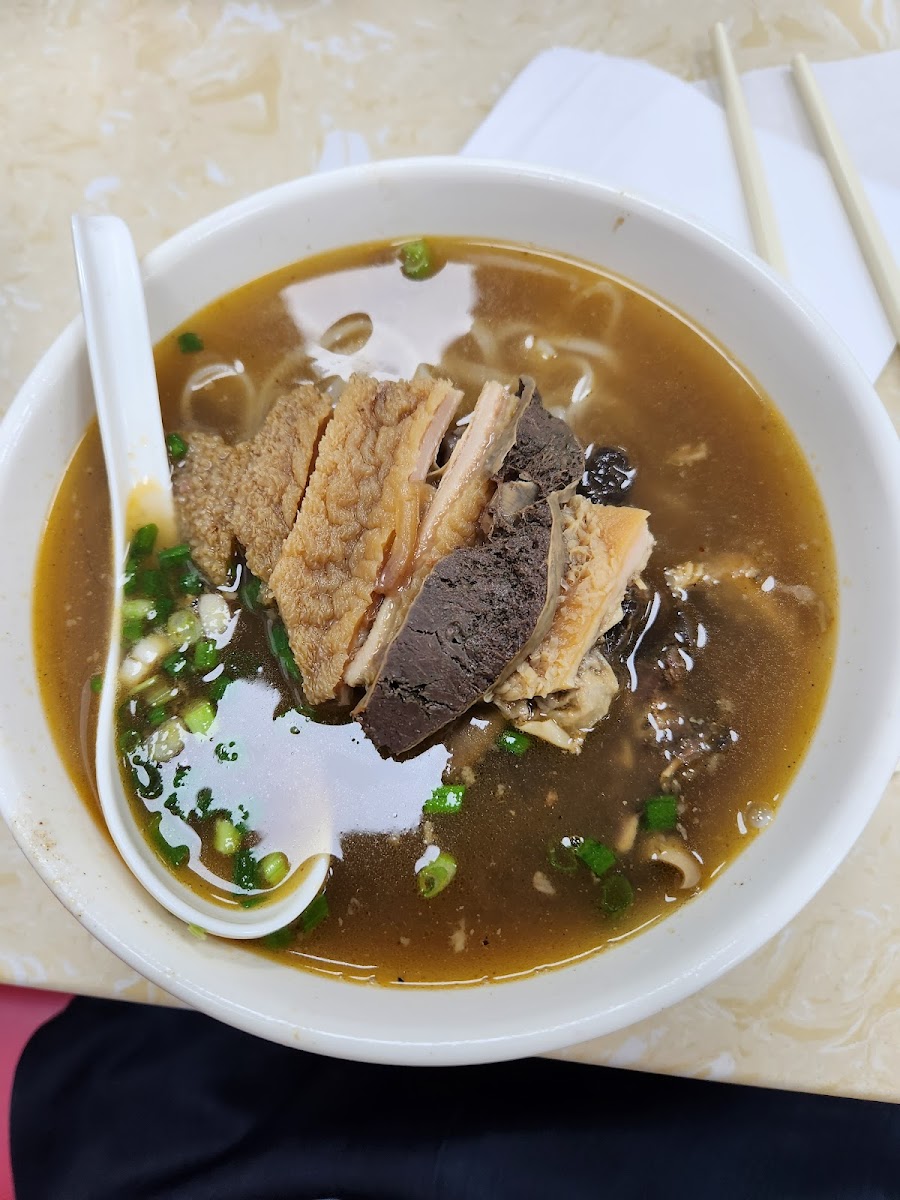 Fu King Noodle Shop-6